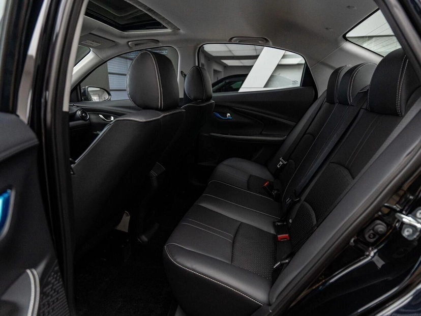 Автомобиль Changan Alsvin I поколение 1.5 AMT (98 л.с.) Tech Чёрный 2025 новый