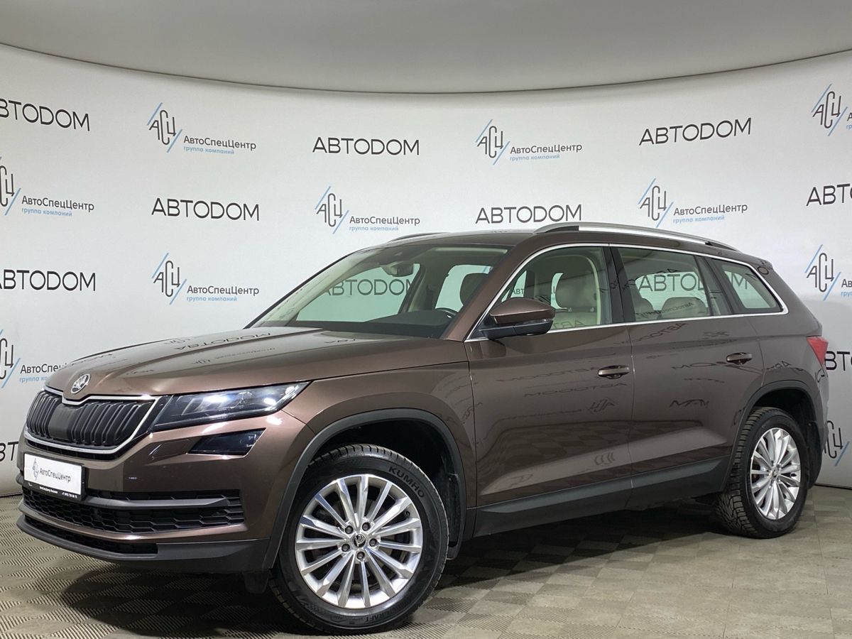 Автомобиль Skoda Kodiaq I поколение 1.4 AMT 4WD (150 л.с.) Style Коричневый 2019 с пробегом 96 553 км