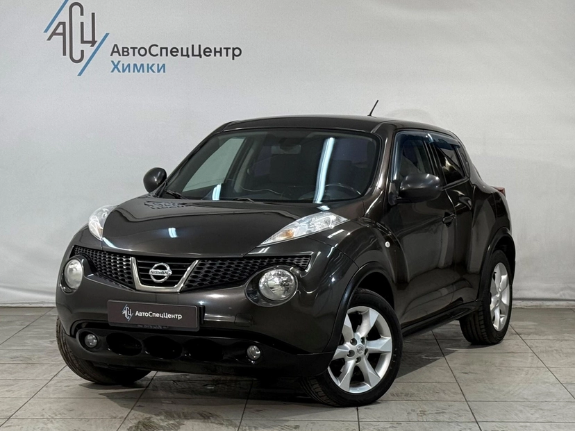 Автомобиль Nissan Juke I поколение (F15) 1.6 CVT (117 л.с.) SE+ Коричневый 2012 с пробегом 258 000 км