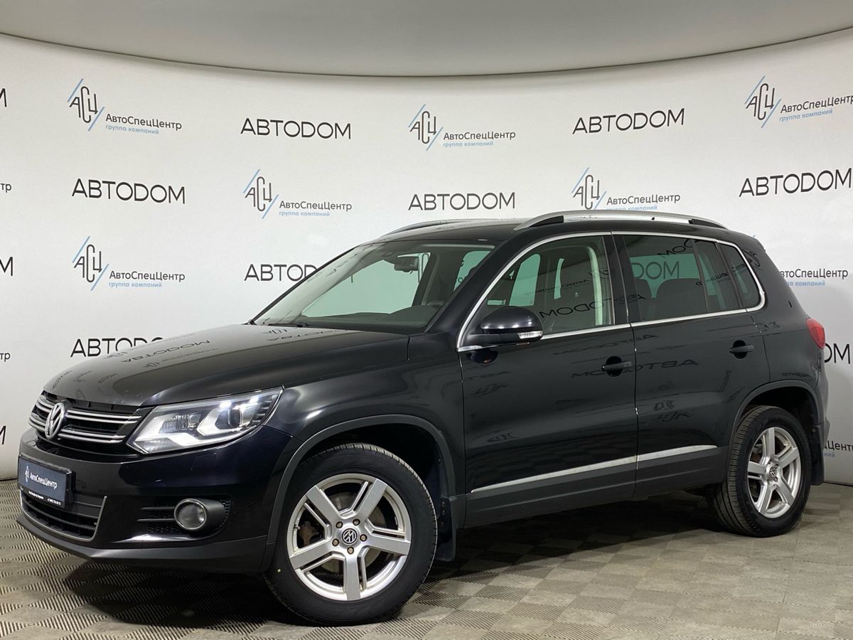 Volkswagen Tiguan I [рестайлинг] 2.0 AT 4WD (170 л.с.) Base Чёрный 2013 с пробегом 224 588 км