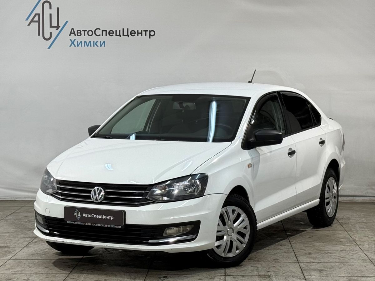 Автомобиль Volkswagen Polo V [рестайлинг] 1.6 AT (110 л.с.) Drive Белый 2019 с пробегом 164 000 км