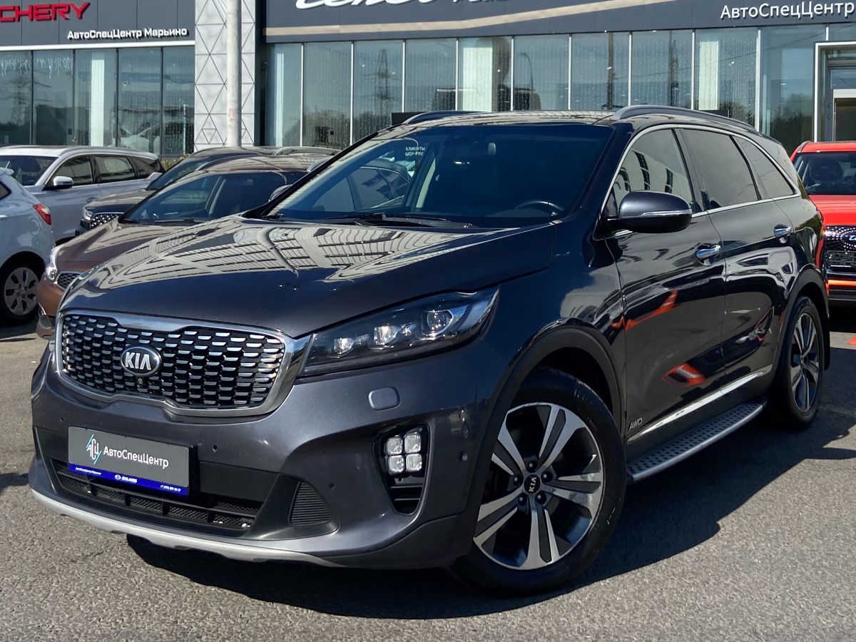 Kia Sorento III [рестайлинг] 3.5 AT 4WD (249 л.с.) GT Line Чёрный 2018 с пробегом 218 000 км