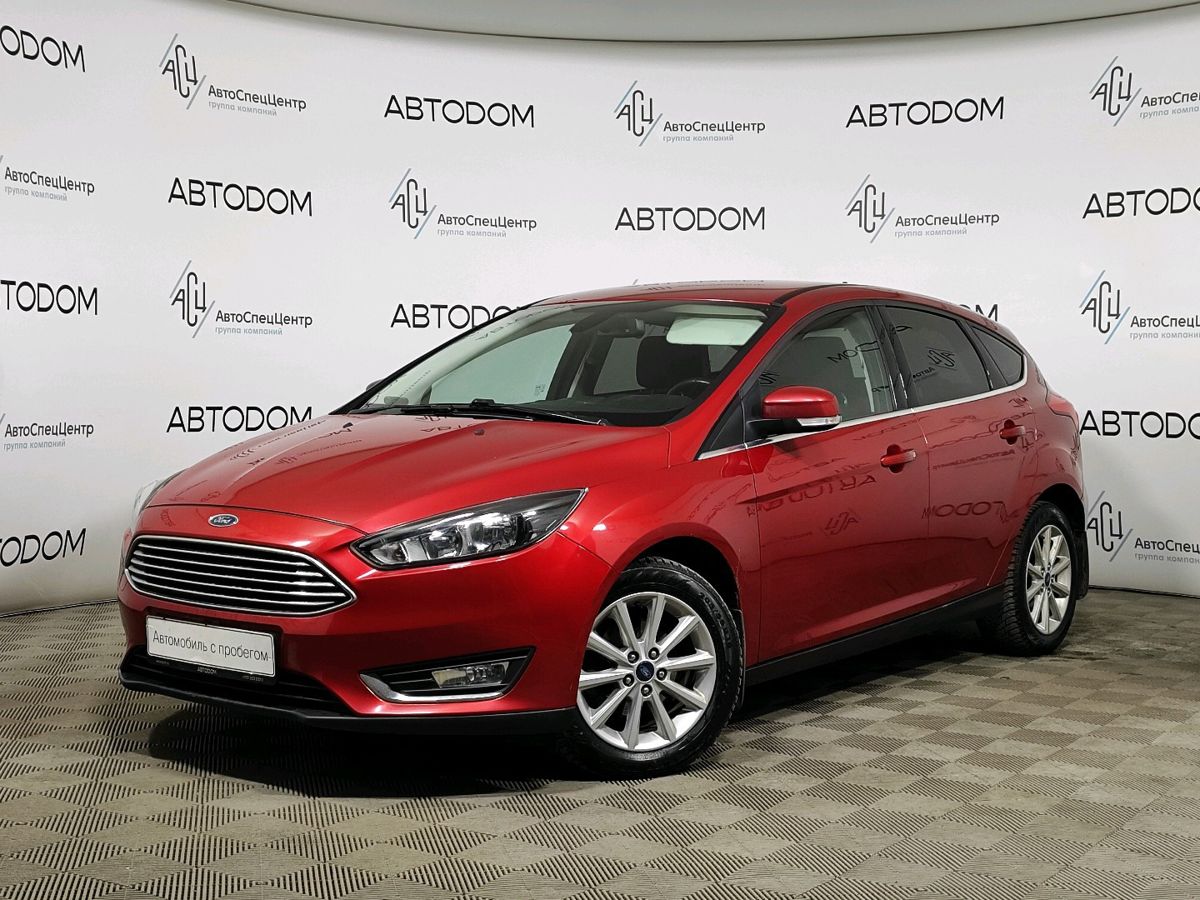 Автомобиль Ford Focus III [рестайлинг] 1.5 AT (150 л.с.) Titanium Красный 2017 с пробегом 79 299 км