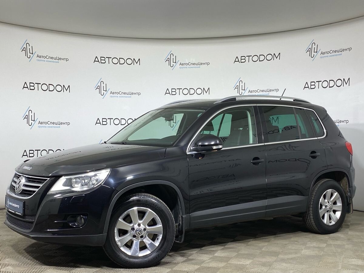 Volkswagen Tiguan I поколение 2.0 AT 4WD (170 л.с.) Base Чёрный 2011 с пробегом 153 288 км