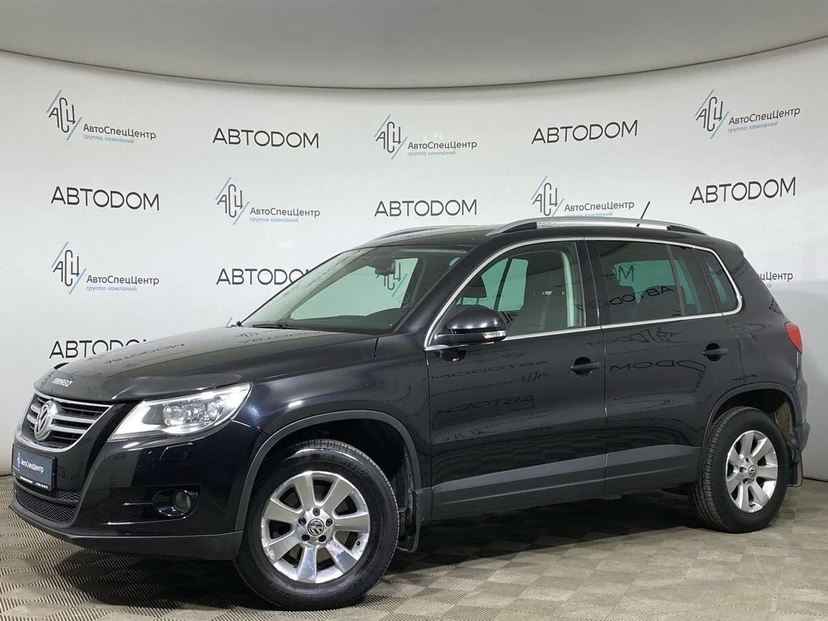 Volkswagen Tiguan I поколение 2.0 AT 4WD (170 л.с.) Base Чёрный 2011 с пробегом 153 288 км