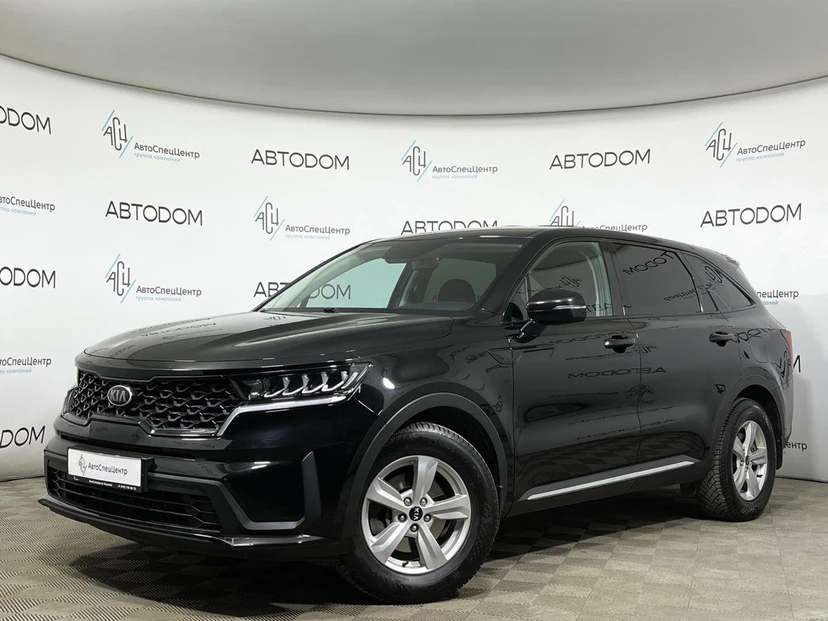 Автомобиль Kia Sorento IV поколение 2.5 AT (180 л.с.) Classic (2020-2021) Чёрный 2020 с пробегом 44 000 км