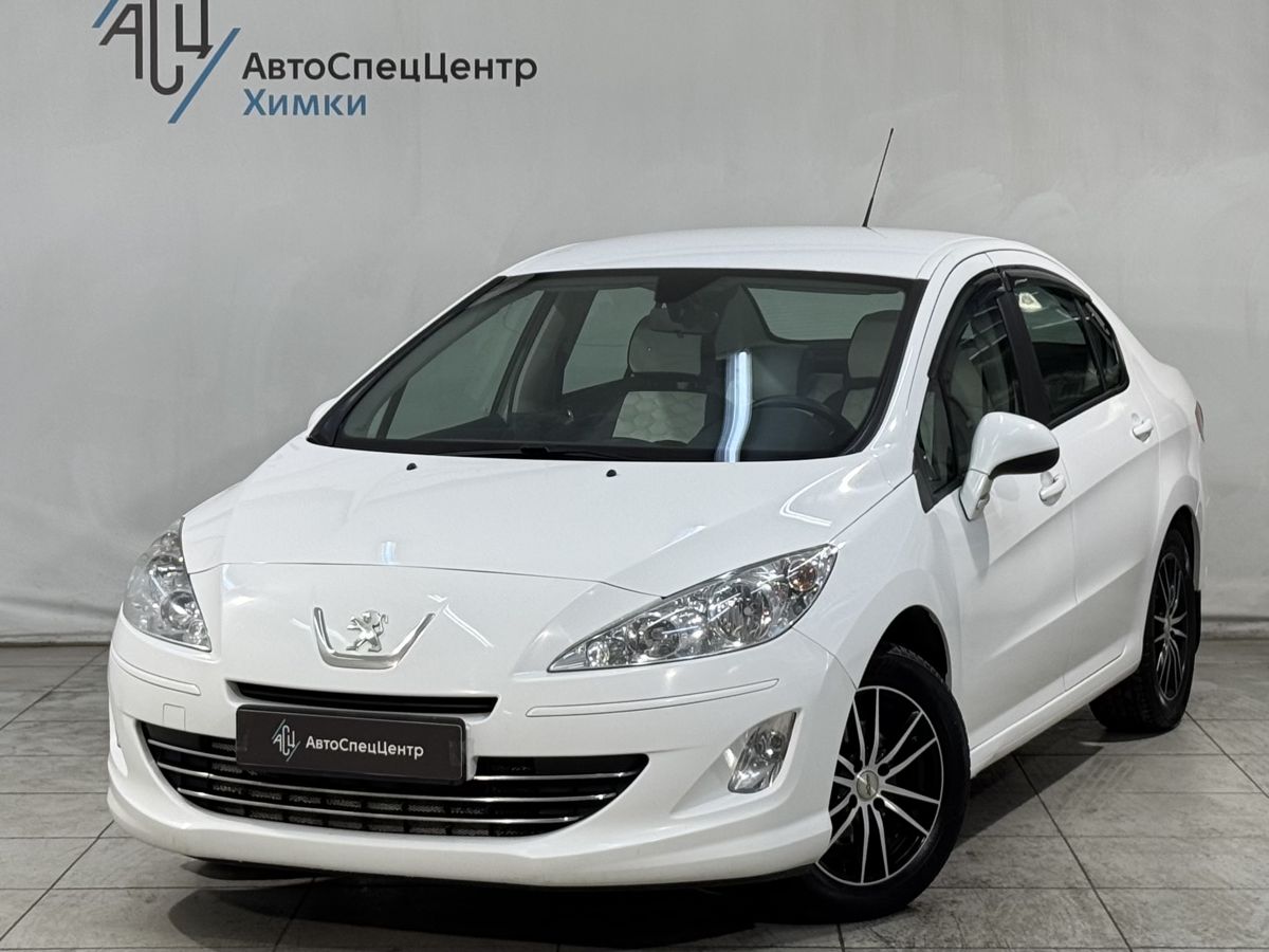 Peugeot 408 I поколение 1.6 MT (110 л.с.) Base Белый 2012 с пробегом 127 000 км