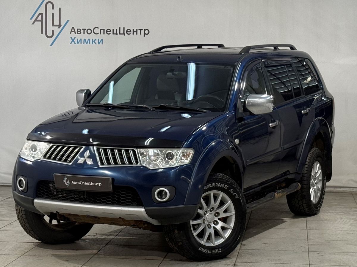 Mitsubishi Pajero Sport II поколение 2.5d AT 4WD (178 л.с.) Intense Синий 2010 с пробегом 230 000 км