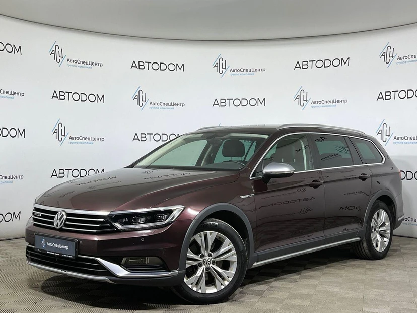 Автомобиль Volkswagen Passat VIII поколение (B8) 2.0 AMT 4WD (220 л.с.) Alltrack Чёрный 2018 с пробегом 60 912 км