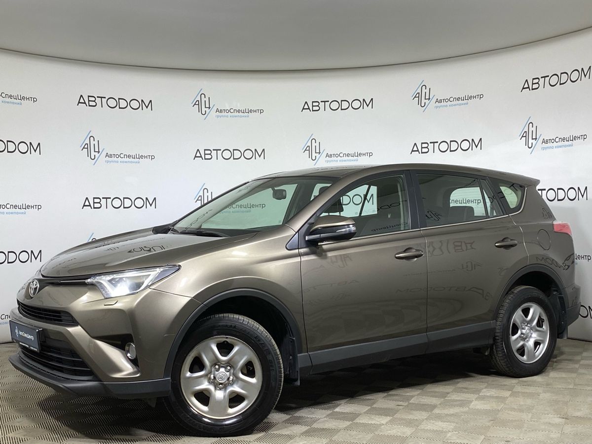 Toyota RAV4 IV (XA40) [рестайлинг] 2.0 CVT (146 л.с.) Стандарт Плюс Коричневый 2018 с пробегом 103 500 км