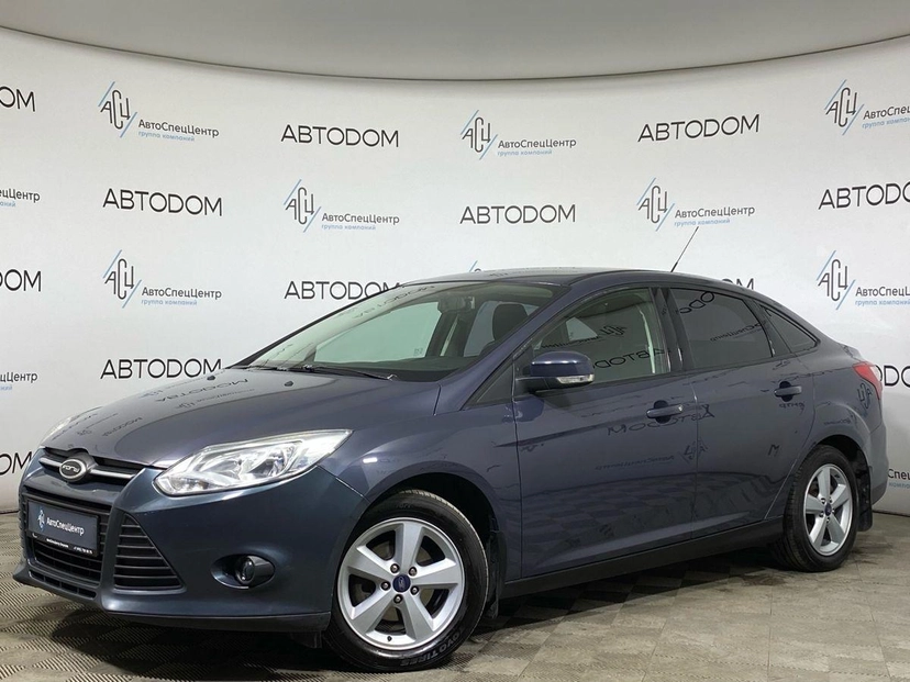 Автомобиль Ford Focus III поколение 1.6 MT (125 л.с.) Trend Серый 2011 с пробегом 213 000 км