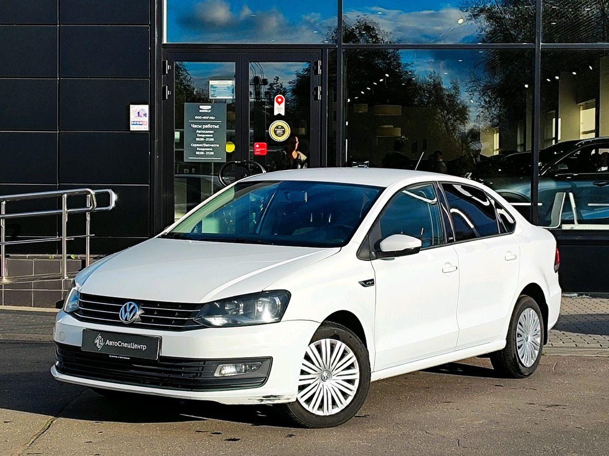 Volkswagen Polo V [рестайлинг] 1.6 AT (110 л.с.) Comfortline Белый 2016 с пробегом 121 725 км