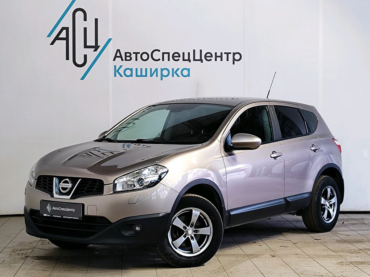 Nissan Qashqai I [рестайлинг] 2.0 CVT (141 л.с.) SE Бежевый 2010 с пробегом 240 639 км
