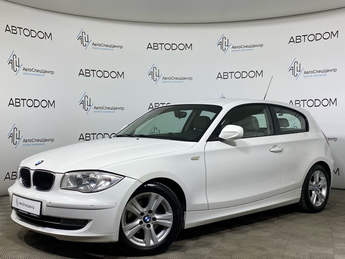 Автомобиль BMW 1 серии I (E81/E82/E87/E88) [рестайлинг] 118 2.0 AT (136 л.с.) Base Белый 2010 с пробегом 193 000 км
