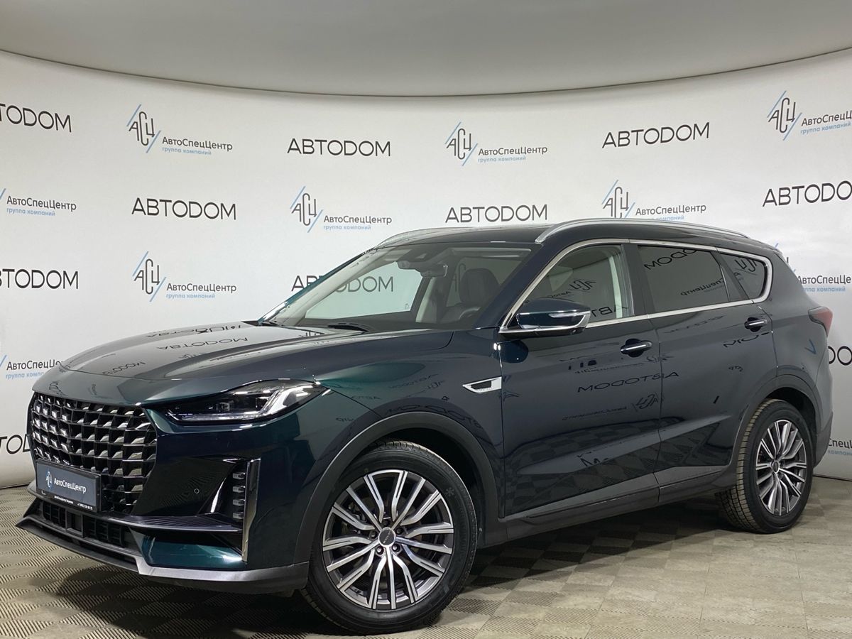 Автомобиль Jetour X70 PLUS I [рестайлинг] 1.6 AMT (190 л.с.) Luxury Зелёный 2024 с пробегом 43 150 км