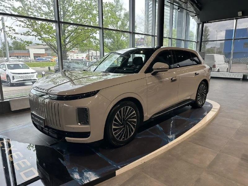 Автомобиль EXEED EXLANTIX ET I поколение 1.5hyb AT 4WD (469 л.с.) Топ Серый 2025 новый