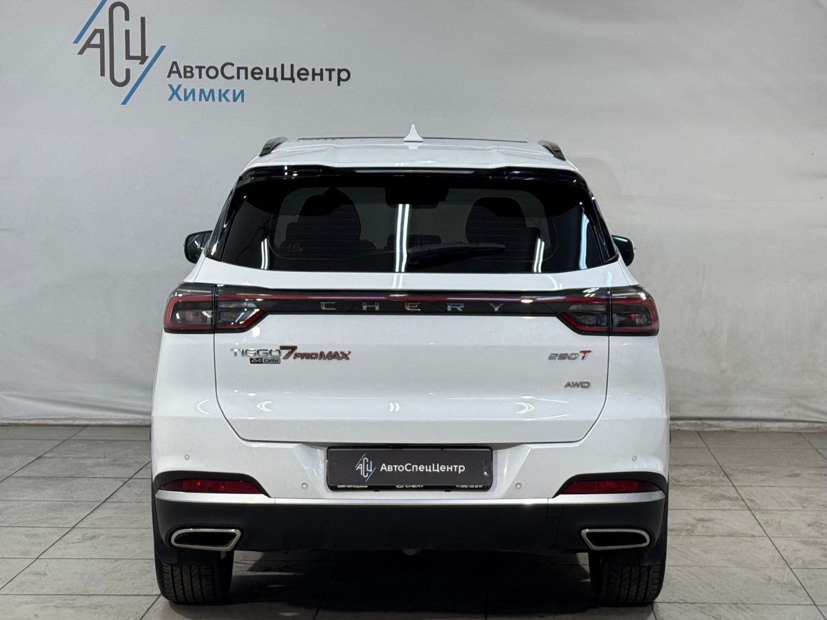 Автомобиль CHERY Tiggo 7 Pro Max I [рестайлинг] 1.6 AMT 4WD (150 л.с.) Ultra AWD Белый 2024 с пробегом 25 000 км