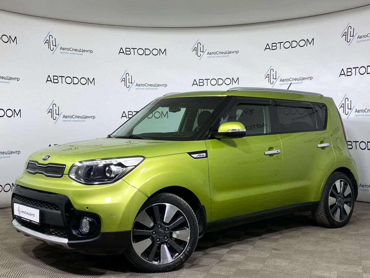 Автомобиль Kia Soul II [рестайлинг] 2.0 AT (150 л.с.) Luxe Зелёный 2019 с пробегом 146 522 км