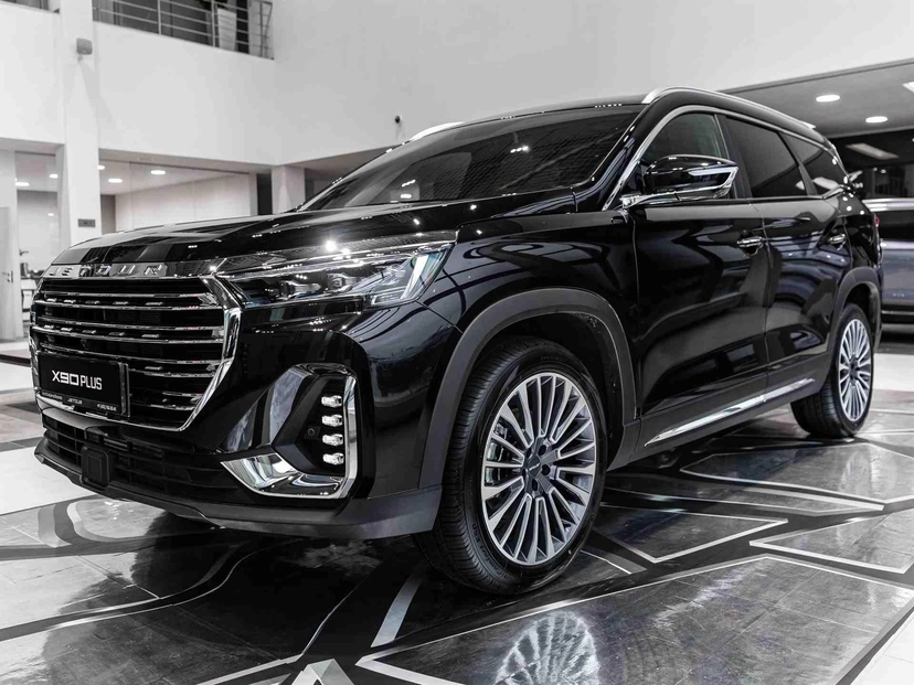 Автомобиль Jetour X90 PLUS I поколение 2.0 AMT (244 л.с.) Luxury Чёрный 2023 новый