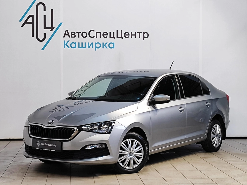 Автомобиль Skoda Rapid II поколение 1.6 AT (110 л.с.) Style Серый 2021 с пробегом 43 785 км