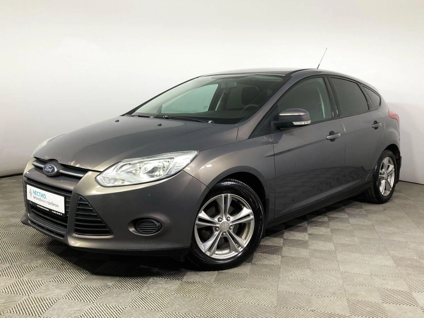 Автомобиль Ford Focus III поколение 1.6 MT (105 л.с.) Trend Коричневый 2011 с пробегом 220 000 км