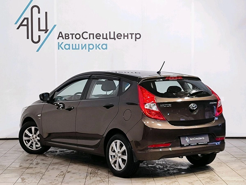 Автомобиль Hyundai Solaris I поколение 1.6 AT (123 л.с.) Classic Коричневый 2014 с пробегом 26 969 км