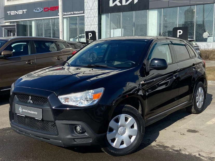 Автомобиль Mitsubishi ASX I поколение 1.8 CVT (140 л.с.) Invite Чёрный 2010 с пробегом 88 500 км